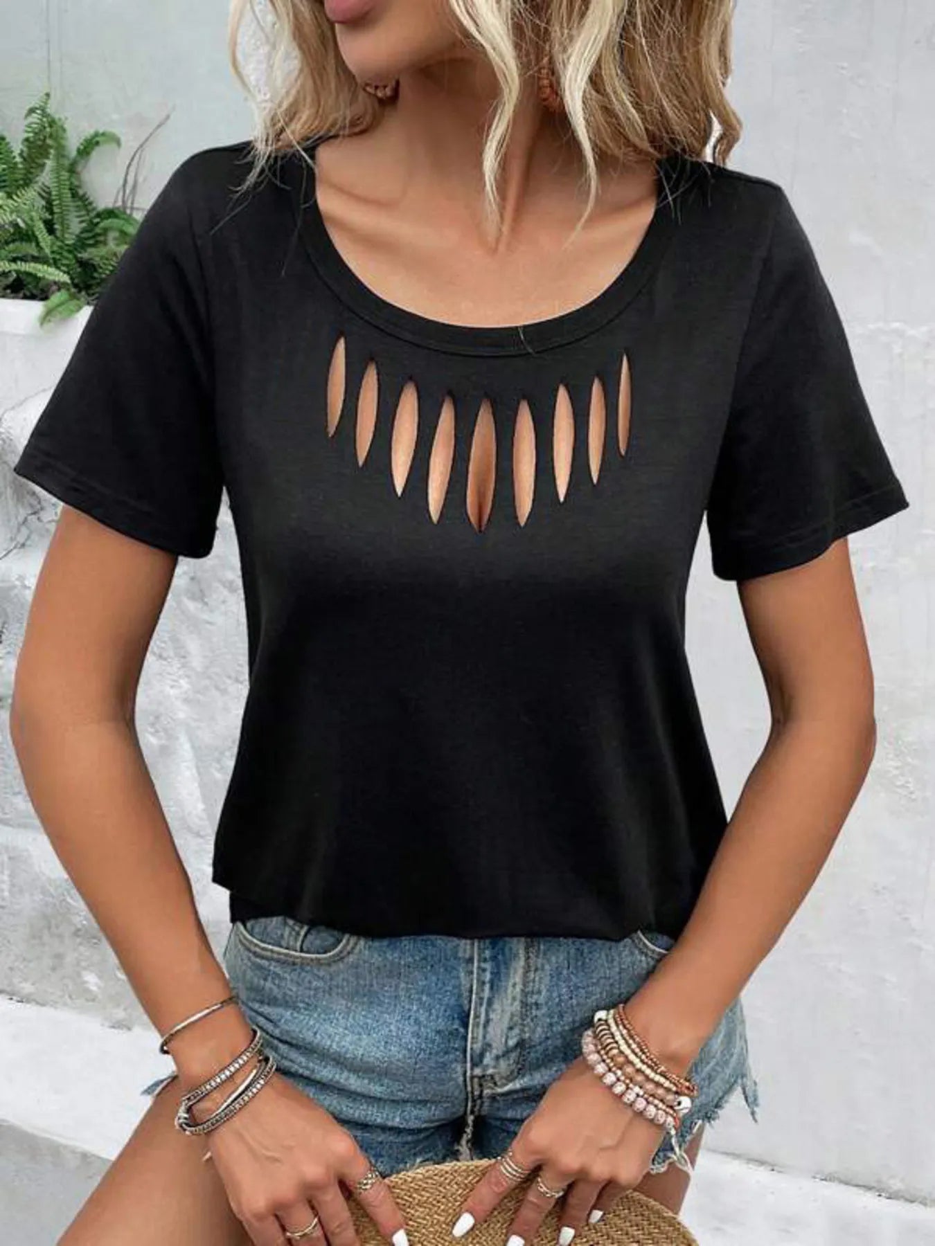 Hollow Out Neckline Short Sleeve T-Shirt Trendsi