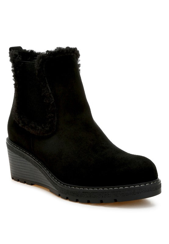 Thunderhoof Faux Fur Lined Chelsea Boots Luckygirlsclothingcompany.com