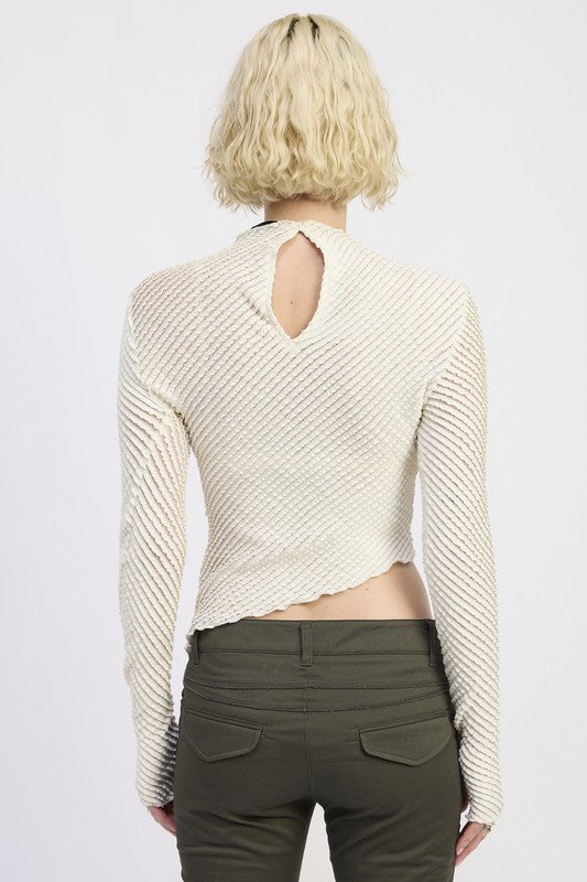 LONG SLEEVE BOAT NECK TOP