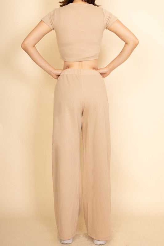 Relaxed Fit Top and Wide-Leg Pants Set Capella