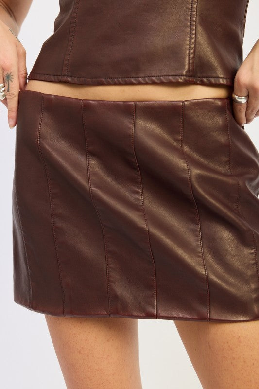 LOW RISE MINI PLEATED SKIRT