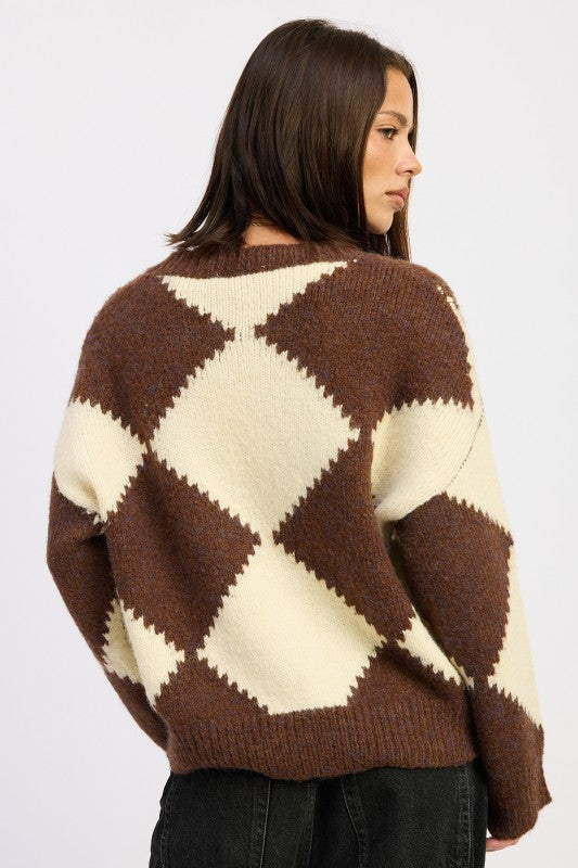 TWO TONE ARGYLE OVERSIZED SWEATER