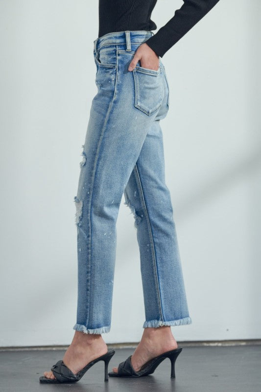 AT1050STM High Rise Distressed Straight Jeans Artemis Vintage