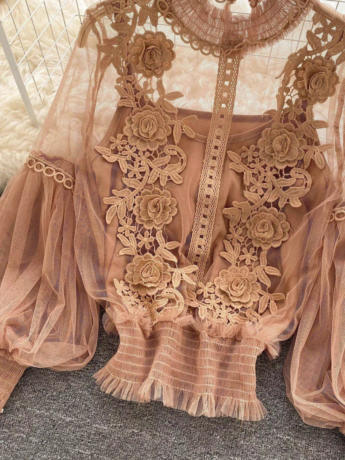 Floral Lace Blouse & Cami Set Trendsi