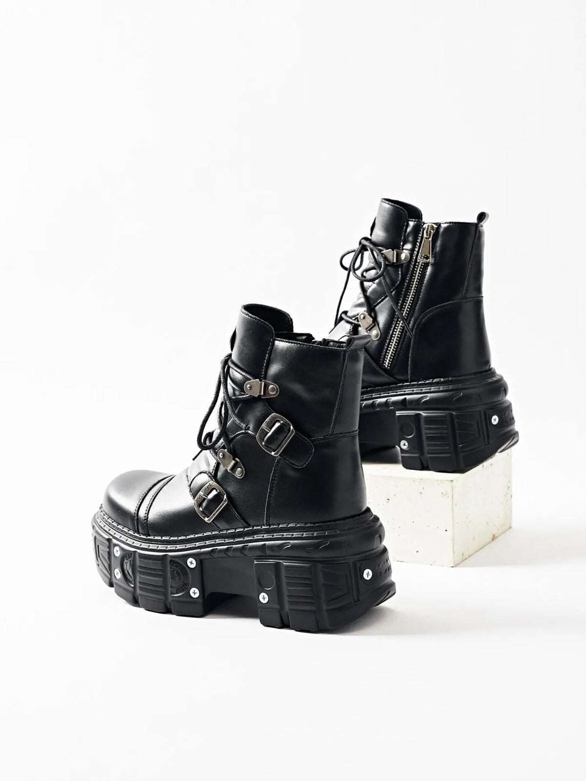Lace Up Platform Boots Trendsi