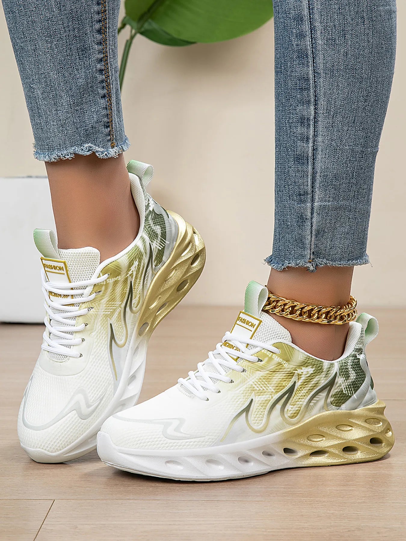 Round Toe Lace Up Mesh Athletic Trendsi