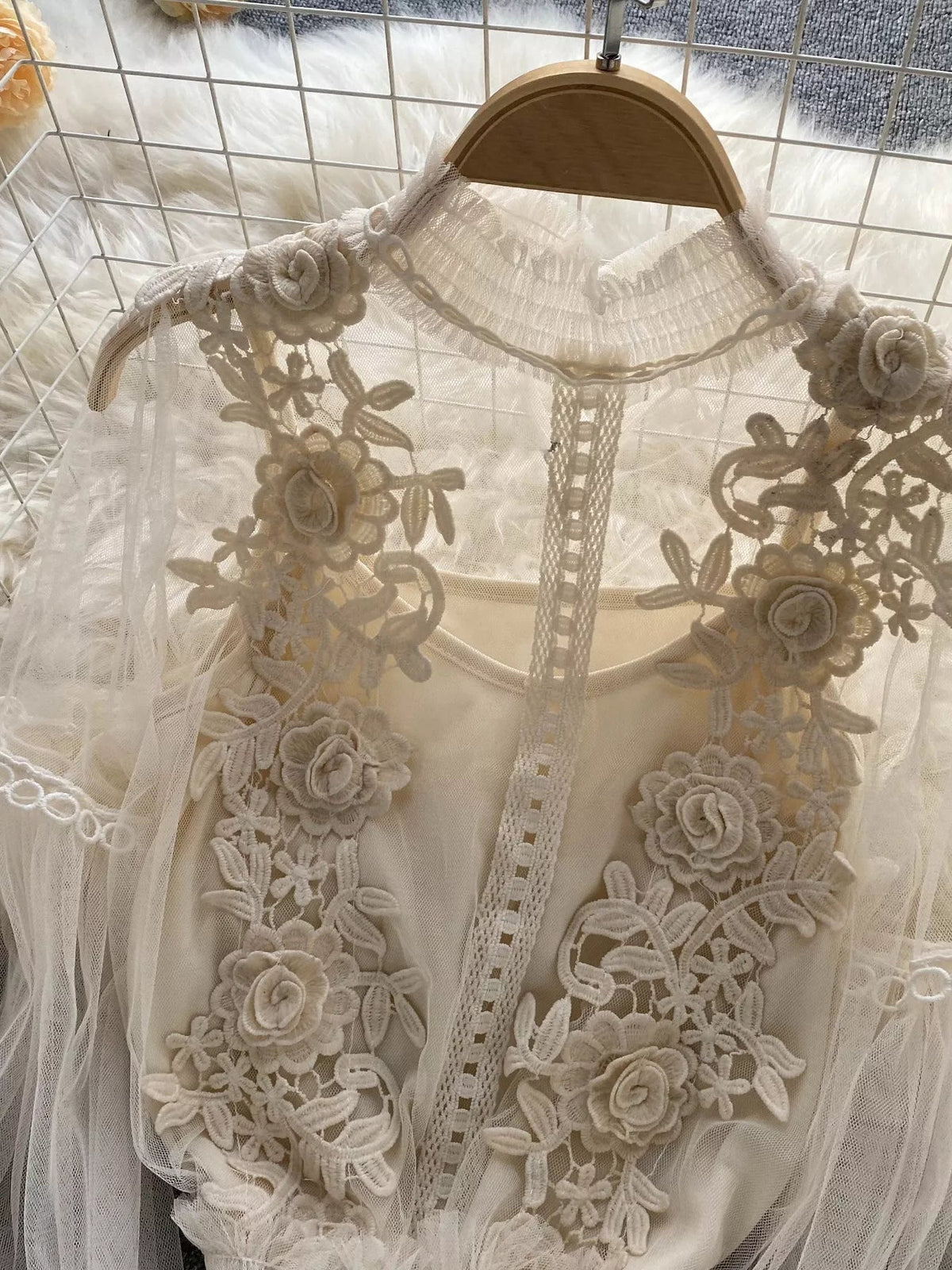 Floral Lace Blouse & Cami Set Trendsi