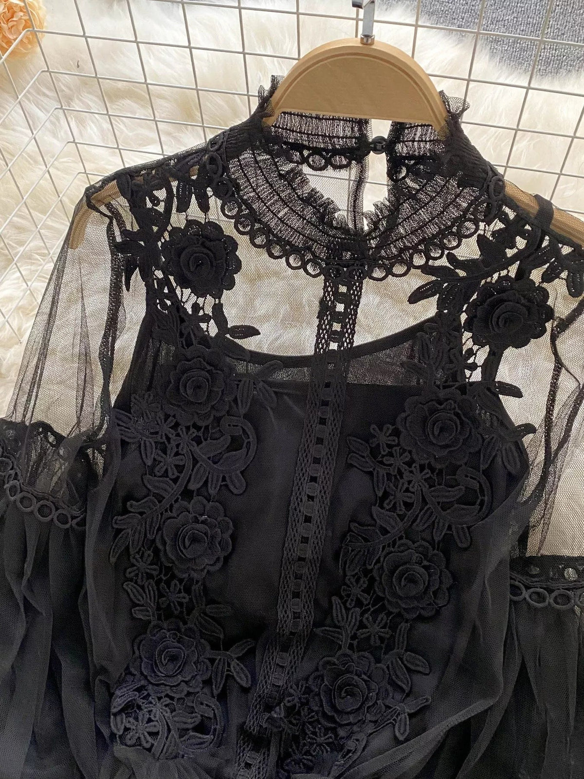 Floral Lace Blouse & Cami Set Trendsi