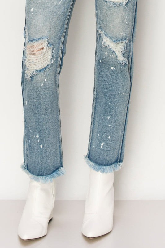 AT1050STM High Rise Distressed Straight Jeans Artemis Vintage