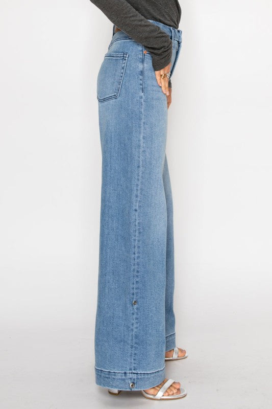 AT2109WDM - TUMMY CONTROL HIGH RISE A-WIDE JEANS