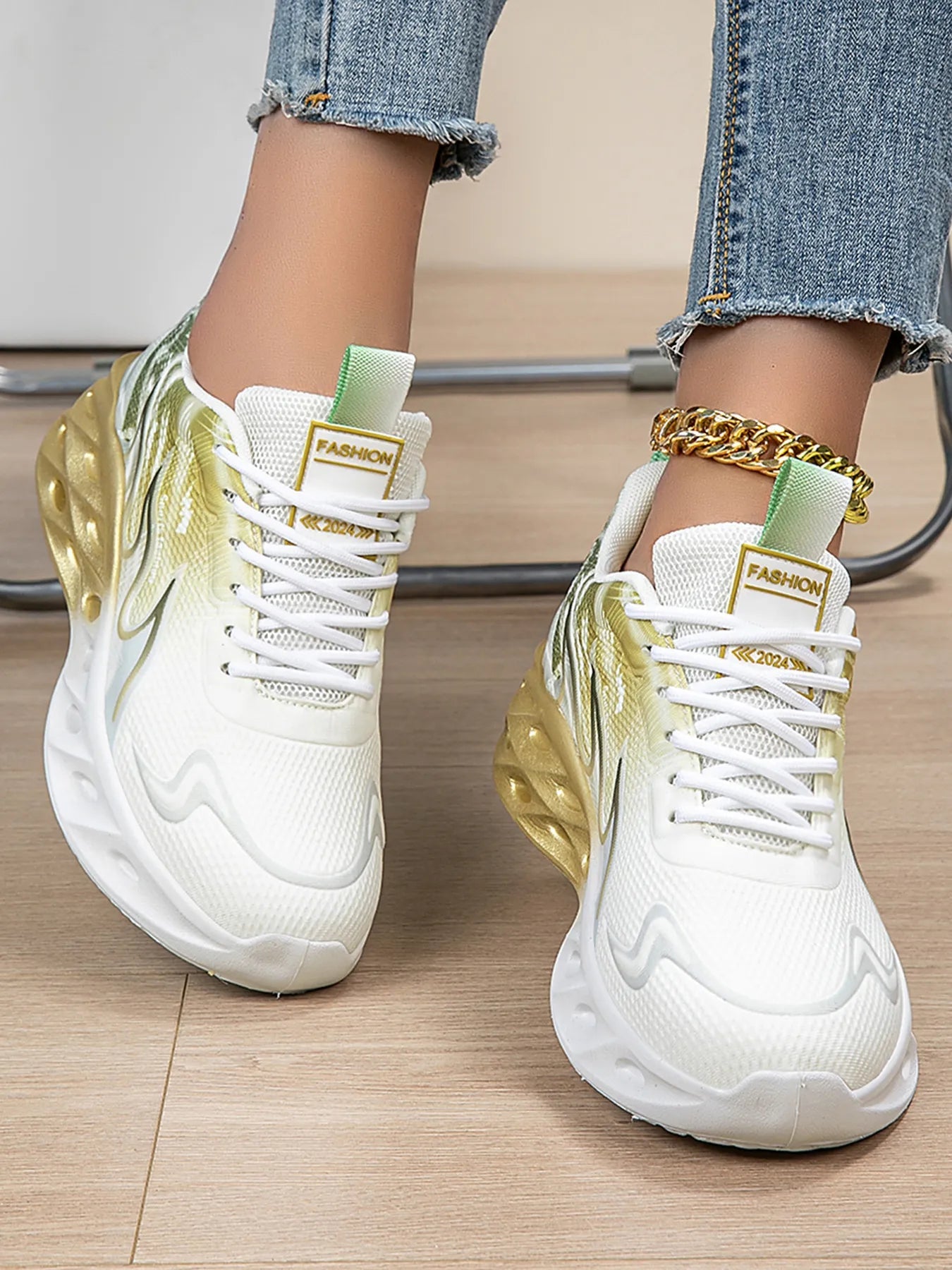 Round Toe Lace Up Mesh Athletic Trendsi