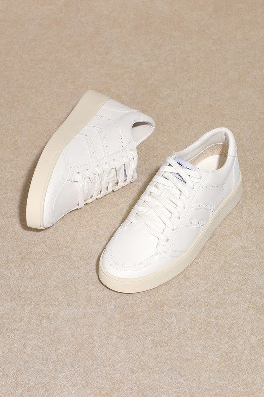 low Top, lace up, Sneakers Let's See Style