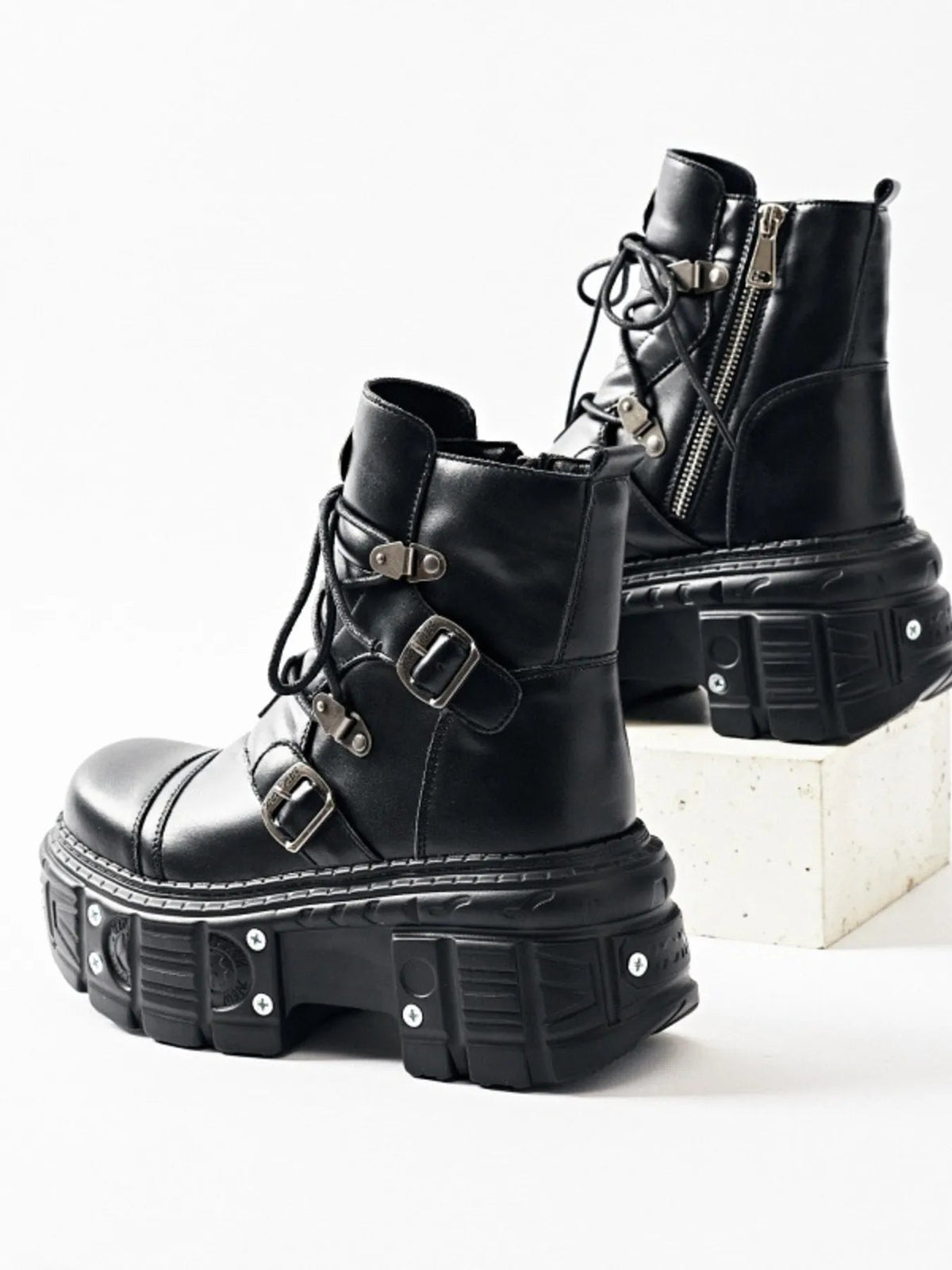 Lace Up Platform Boots Trendsi