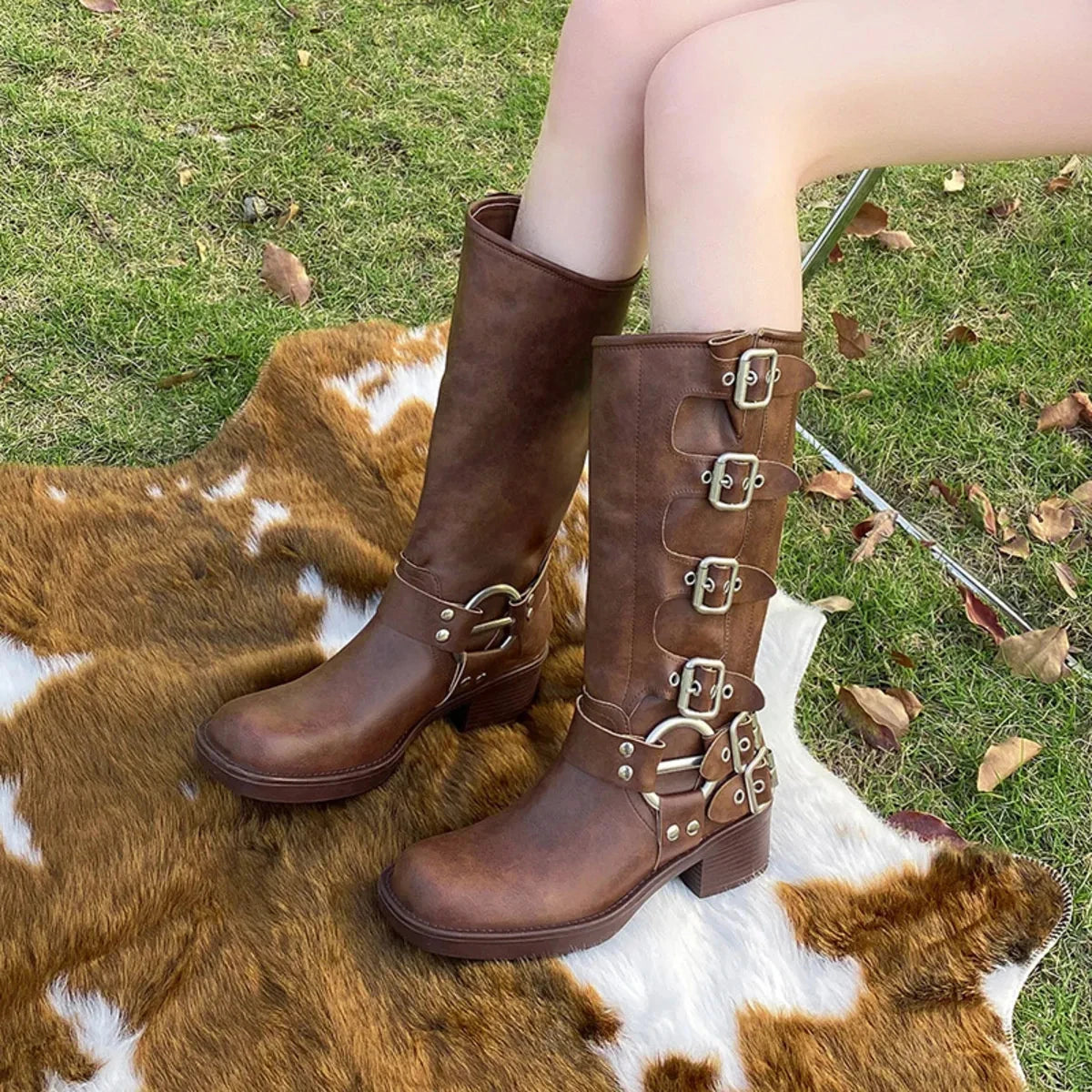 Round Toe Block Heels Boots