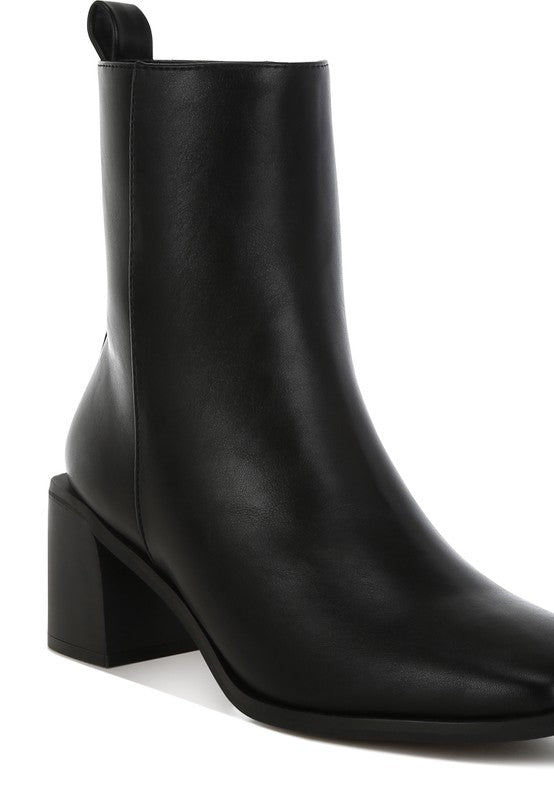 Muskox Square Toe Faux Leather Boots 