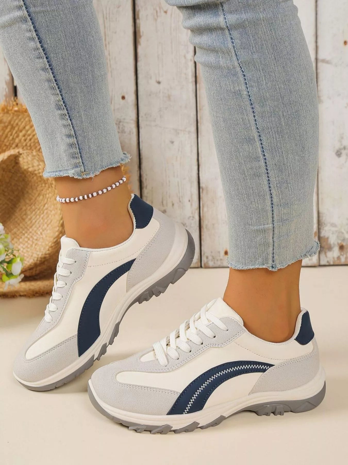 Contrast Lace Up Athletic Trendsi