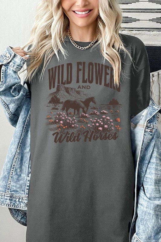 Wildflowers Wild Horses Graphic Plus Tee Color Bear