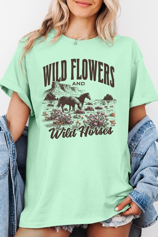 Wildflowers Wild Horses Graphic Plus Tee Color Bear