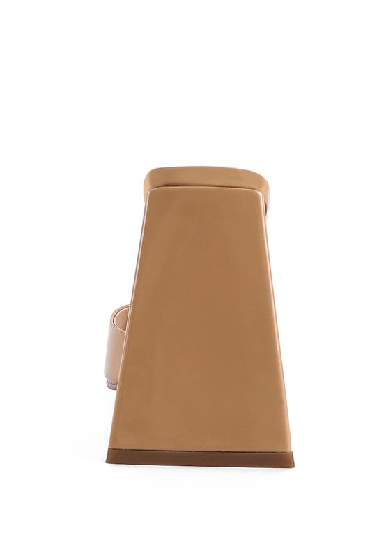 LOVEBUG TRIANGULAR BLOCK HEEL SANDALS Rag Company