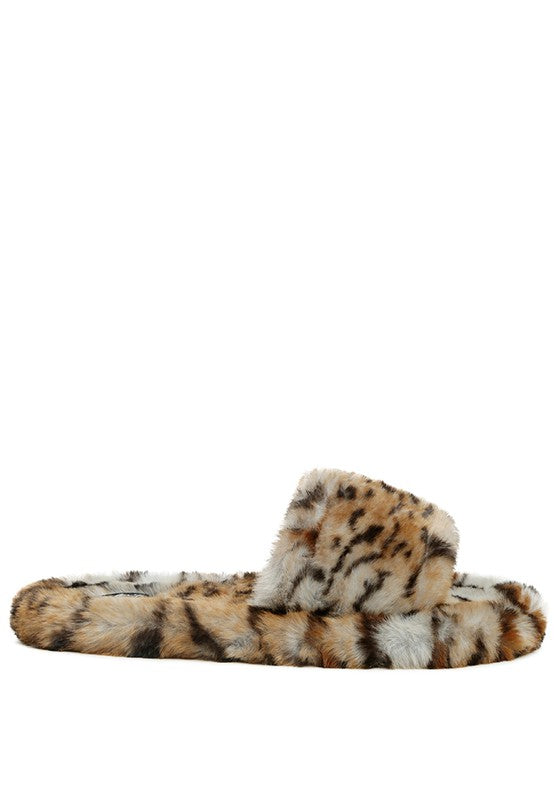 SNUGGLE-IN INDOOR FUR FLATS Rag Company