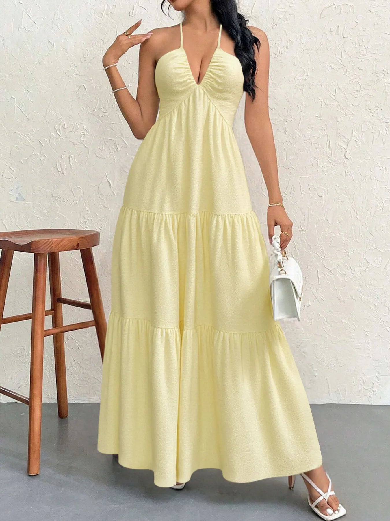 Halter Neck Tiered Maxi Dress 