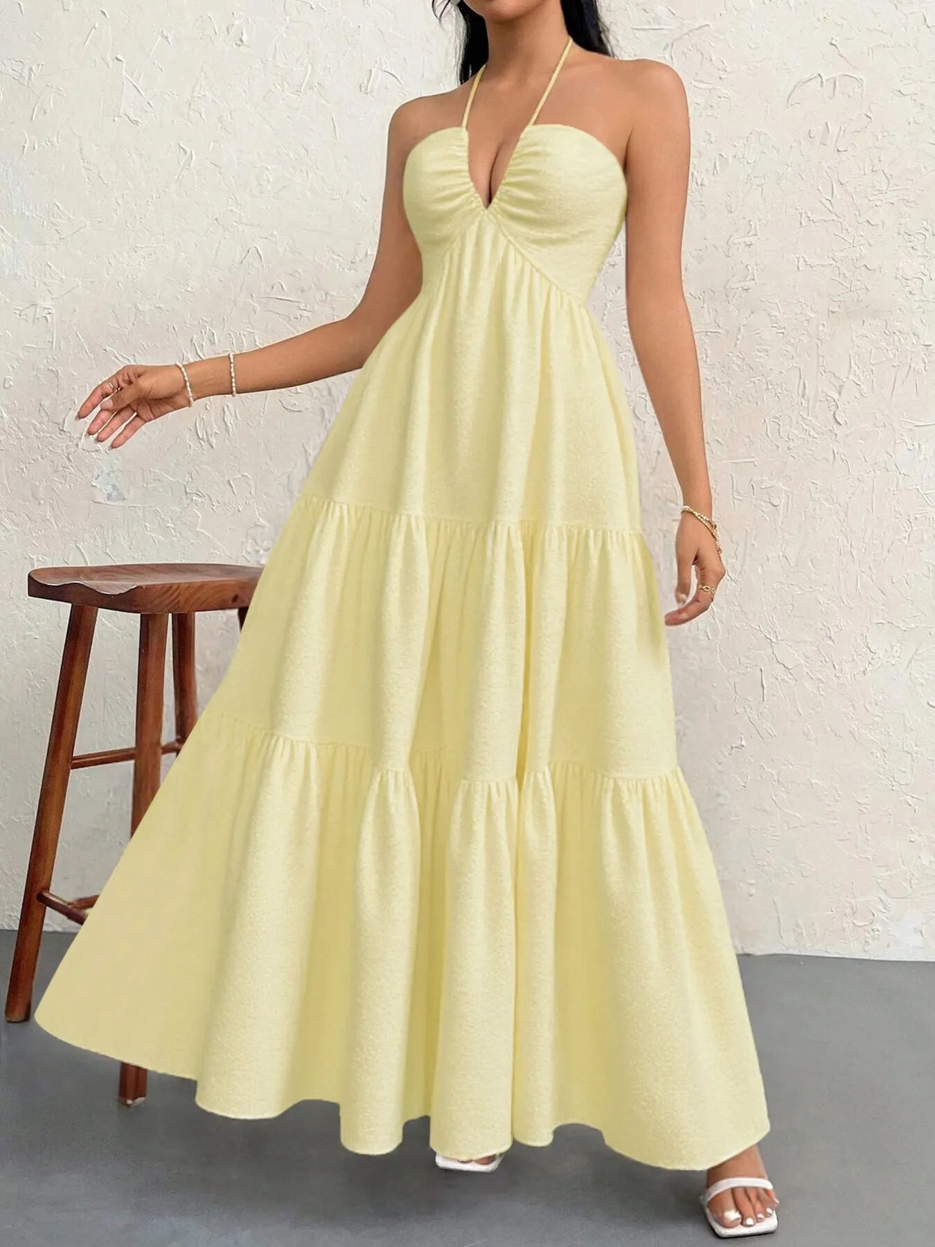 Halter Neck Tiered Maxi Dress 