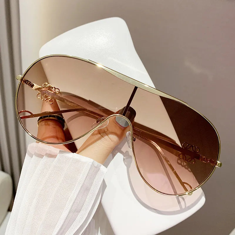 Gradient Aviator Sunglasses 