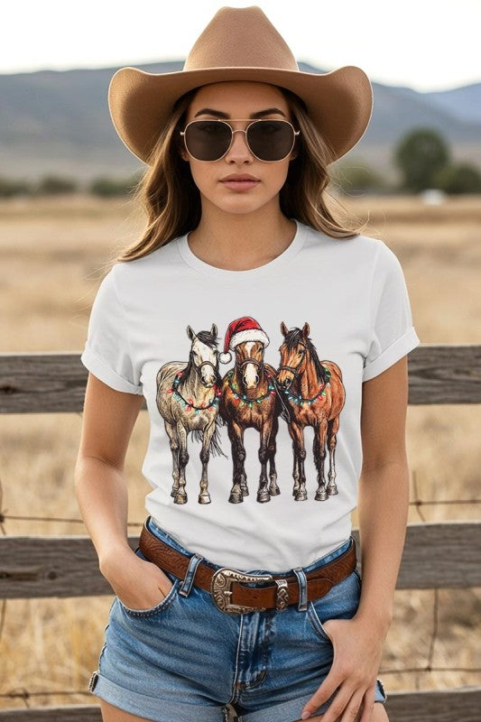 Christmas Horses Graphic Tee Color Bear