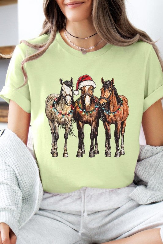 Christmas Horses Graphic Tee Color Bear