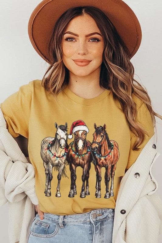 Christmas Horses Graphic Tee Color Bear