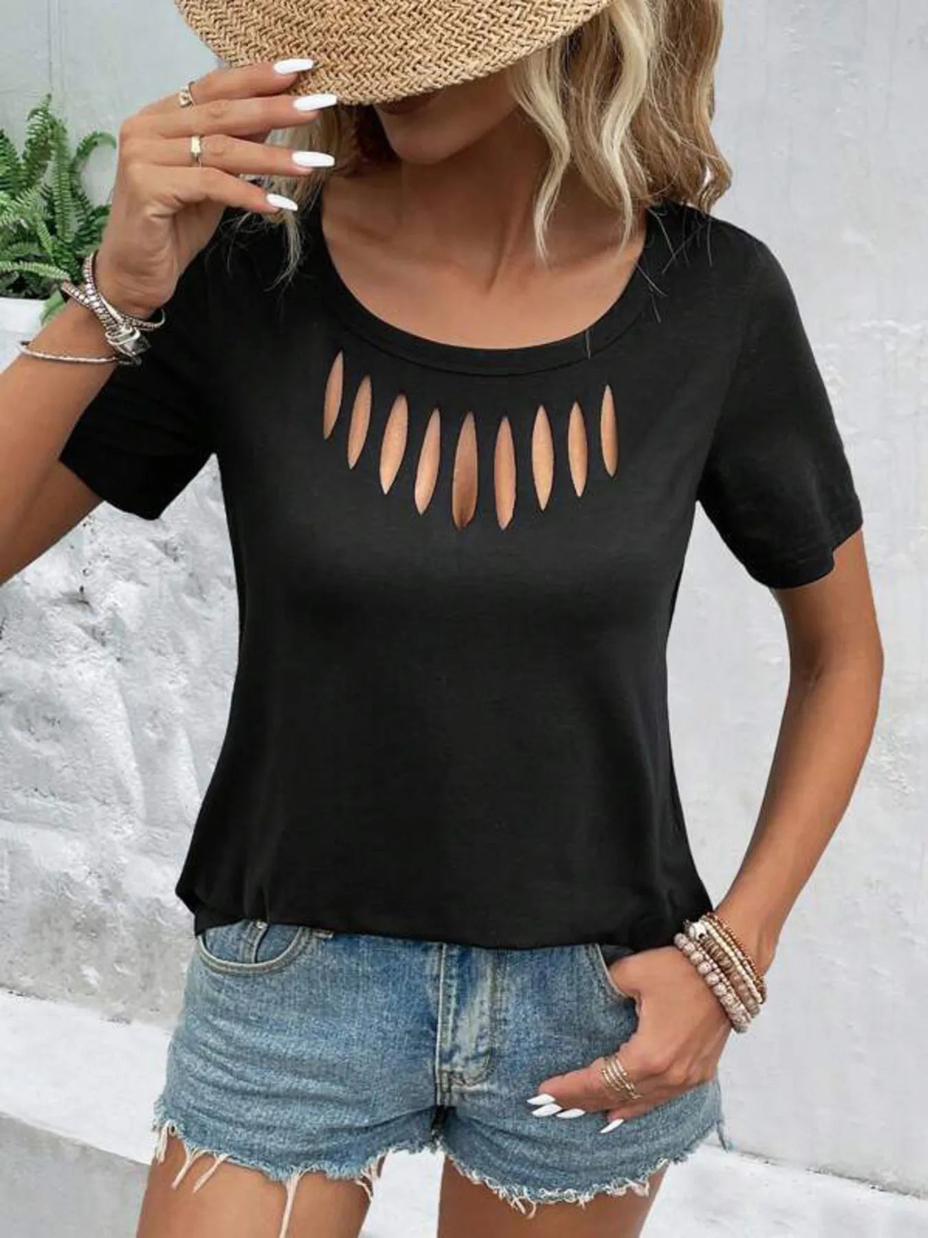Hollow Out Neckline Short Sleeve T-Shirt Trendsi