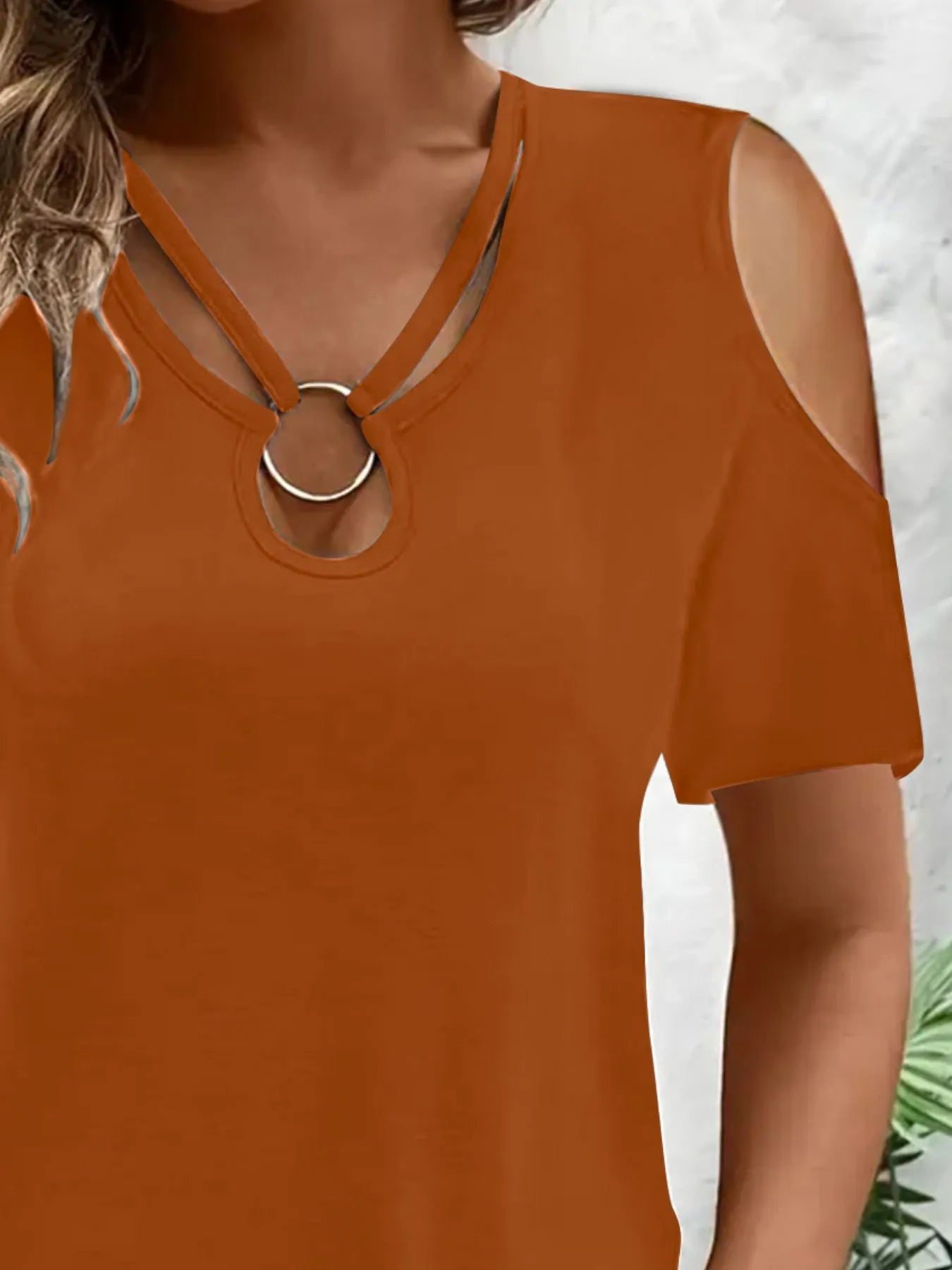Cold Shoulder T-Shirt with Metal Ring Detail 