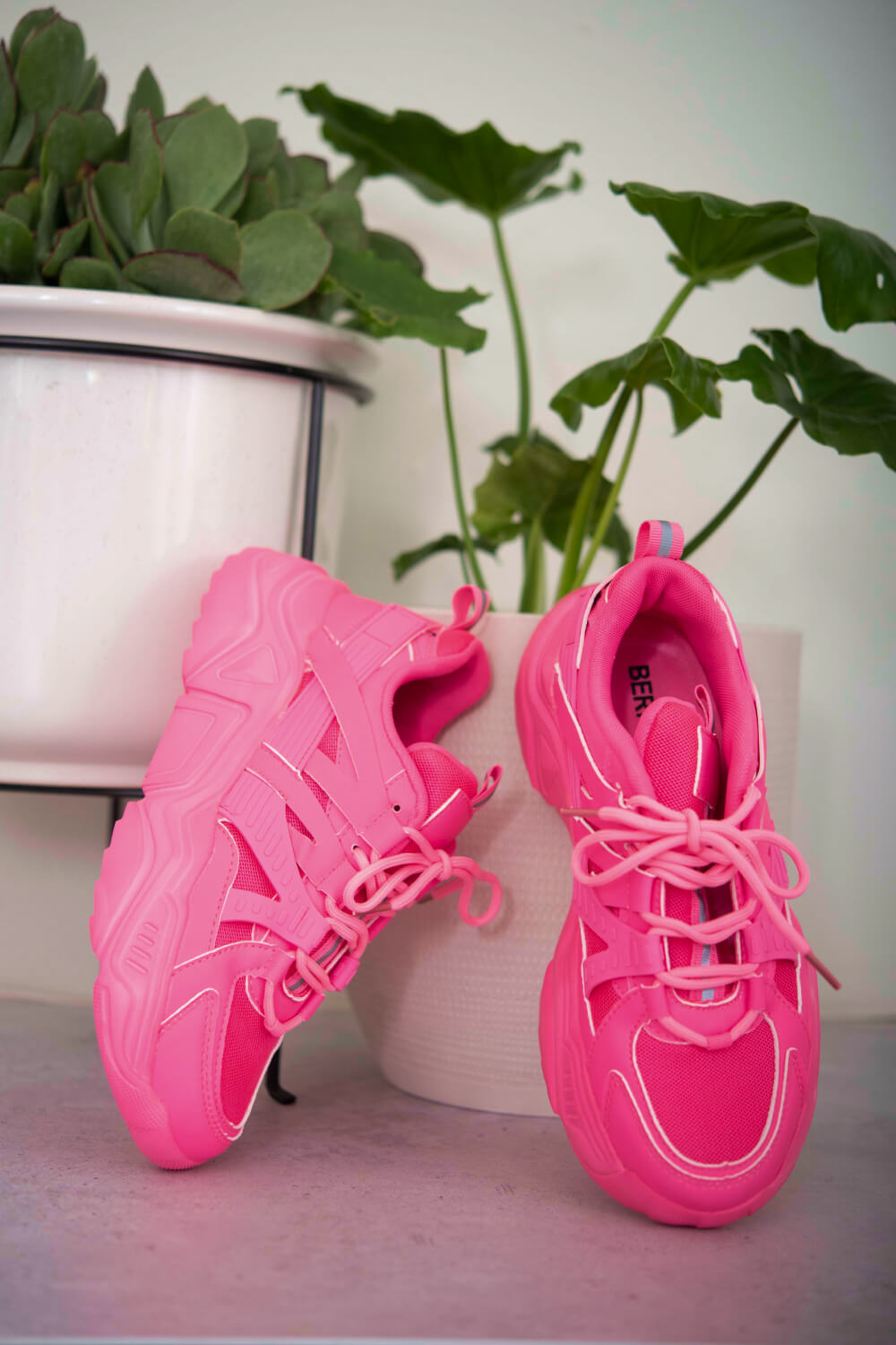 Berness Running Late Chunky Sole Athletic Sneakers in Hot Pink Trendsi