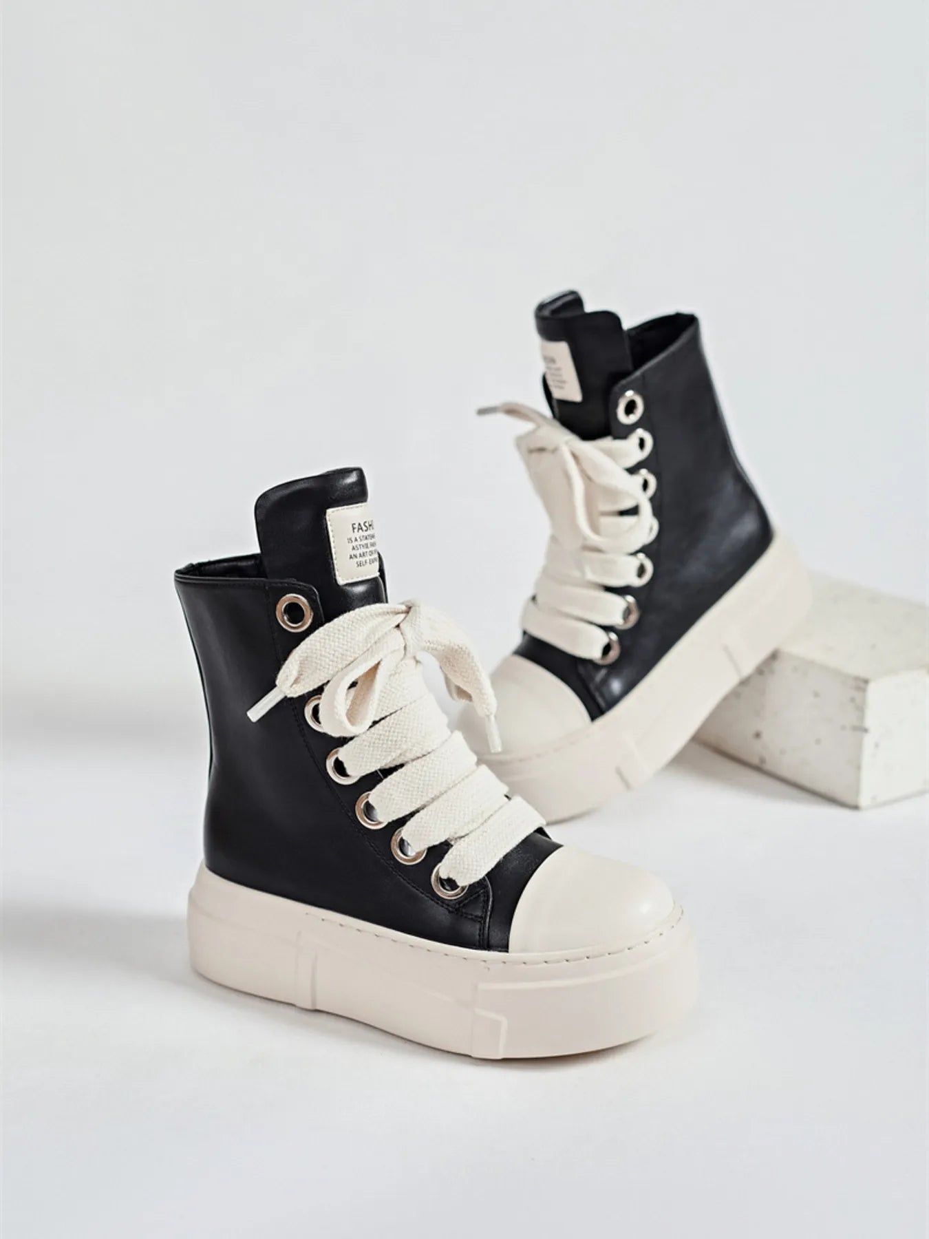 Platform Lace Up Contrast Sneakers 