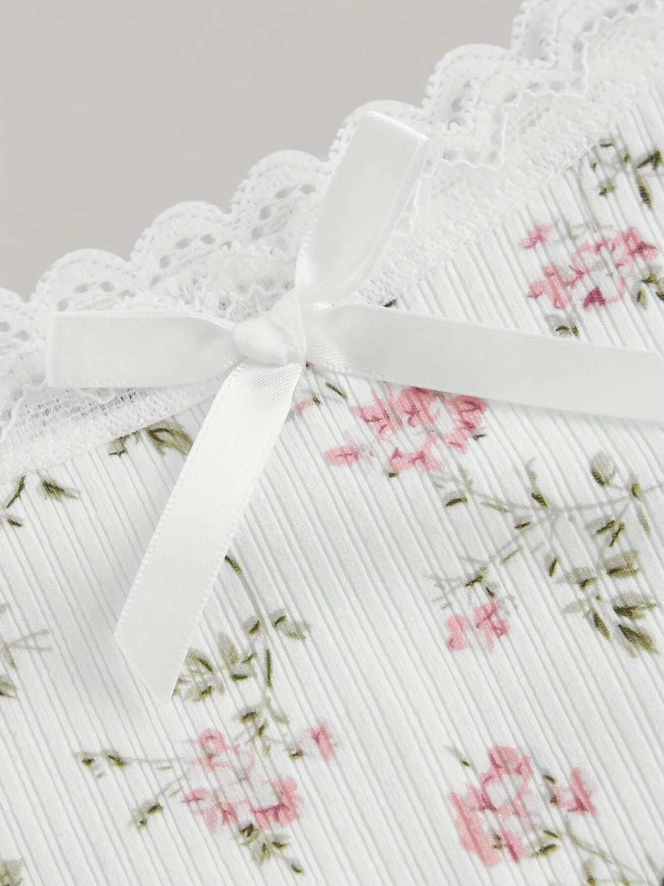 Floral Lace Trim Cami Trendsi