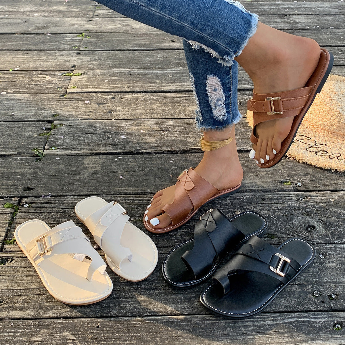 Toe Loop Buckle Decor Sandals Trendsi