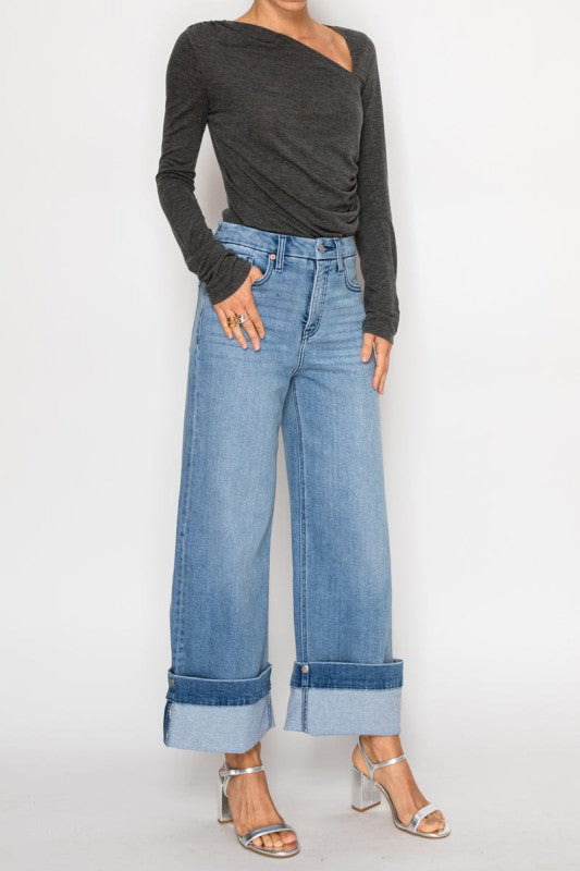 AT2109WDM - TUMMY CONTROL HIGH RISE A-WIDE JEANS 