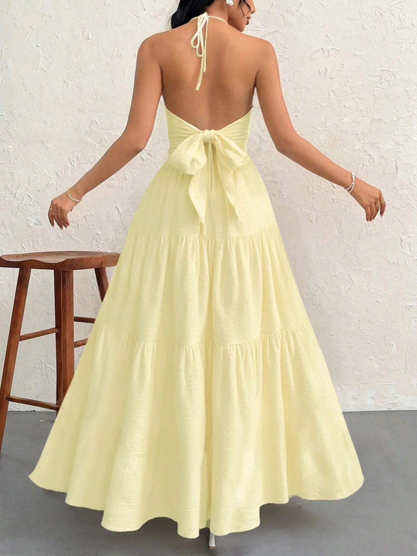 Halter Neck Tiered Maxi Dress 