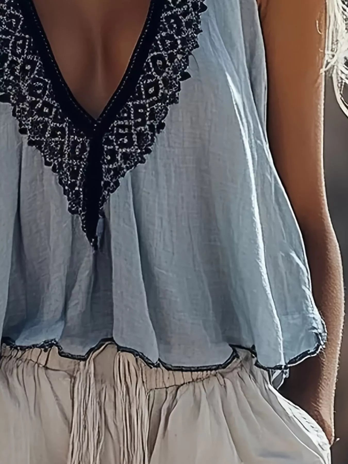 Lace Detail V-Neck Cami 