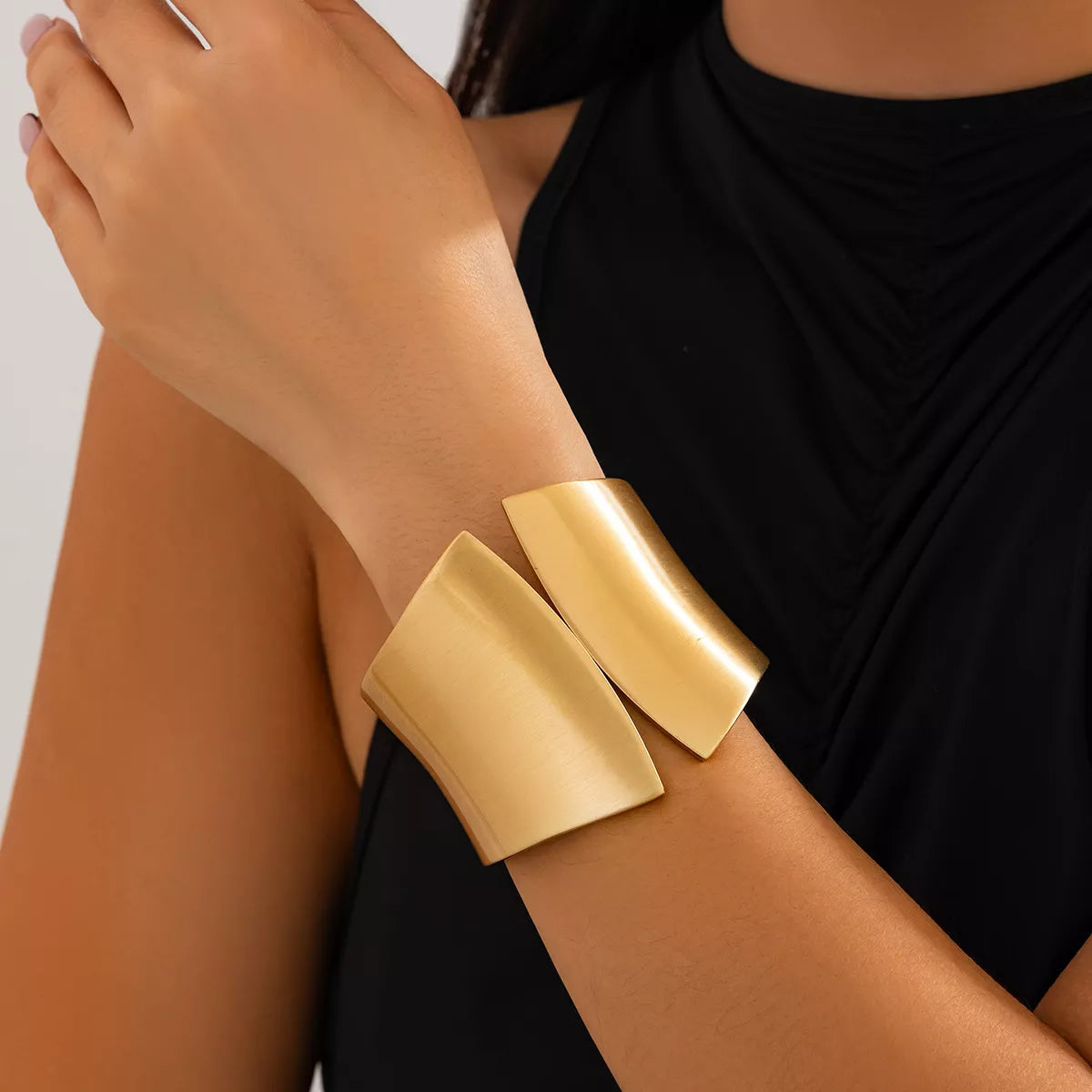 Wide Cuff Bracelet Trendsi