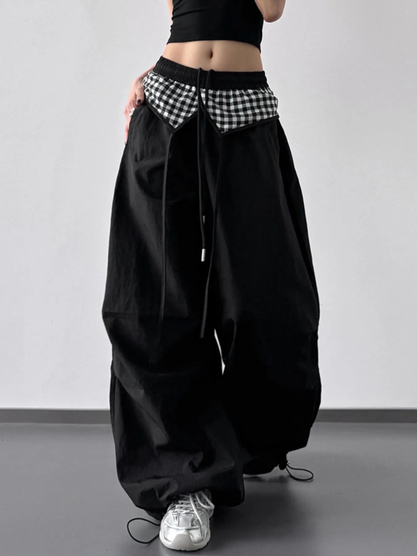 Wide Leg Pants with Checkered Detail 