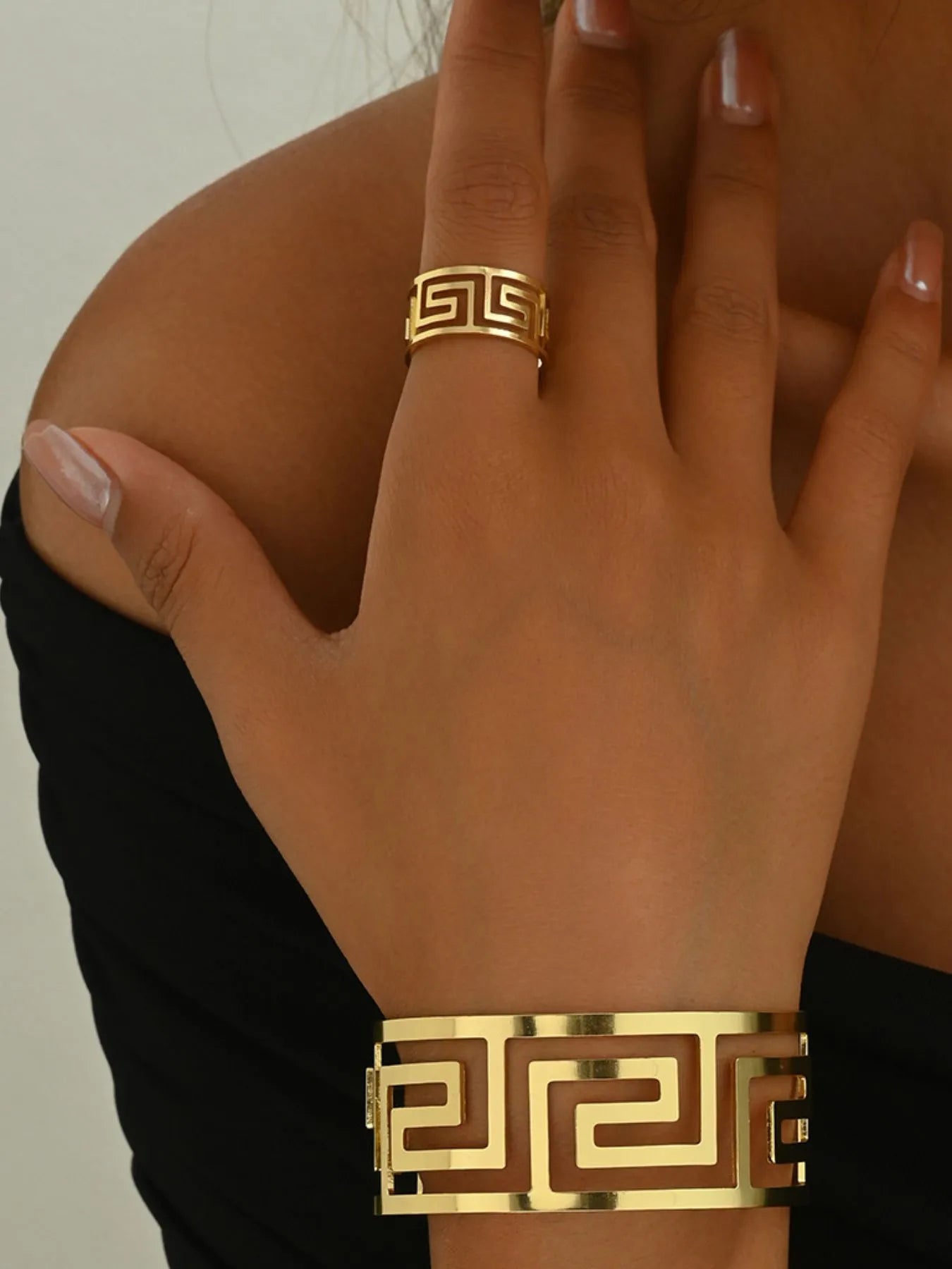 18K Gold-Plated Stainless Steel Geometric Bracelet and Ring Jewelry Set 