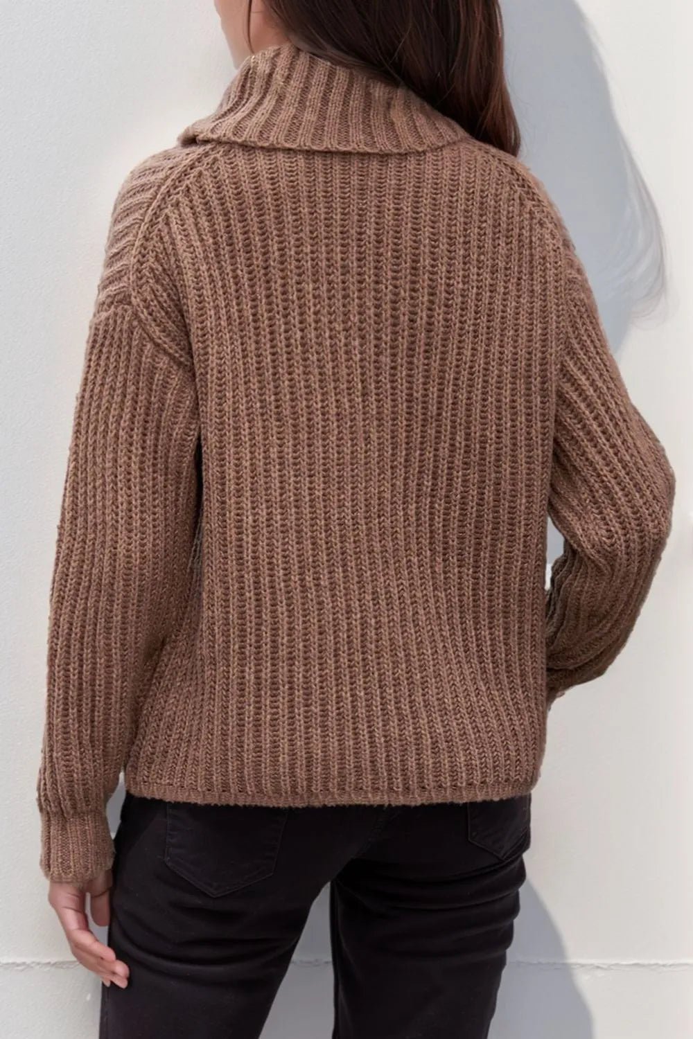 Turtleneck Dropped Shoulder  Pullover Sweater 