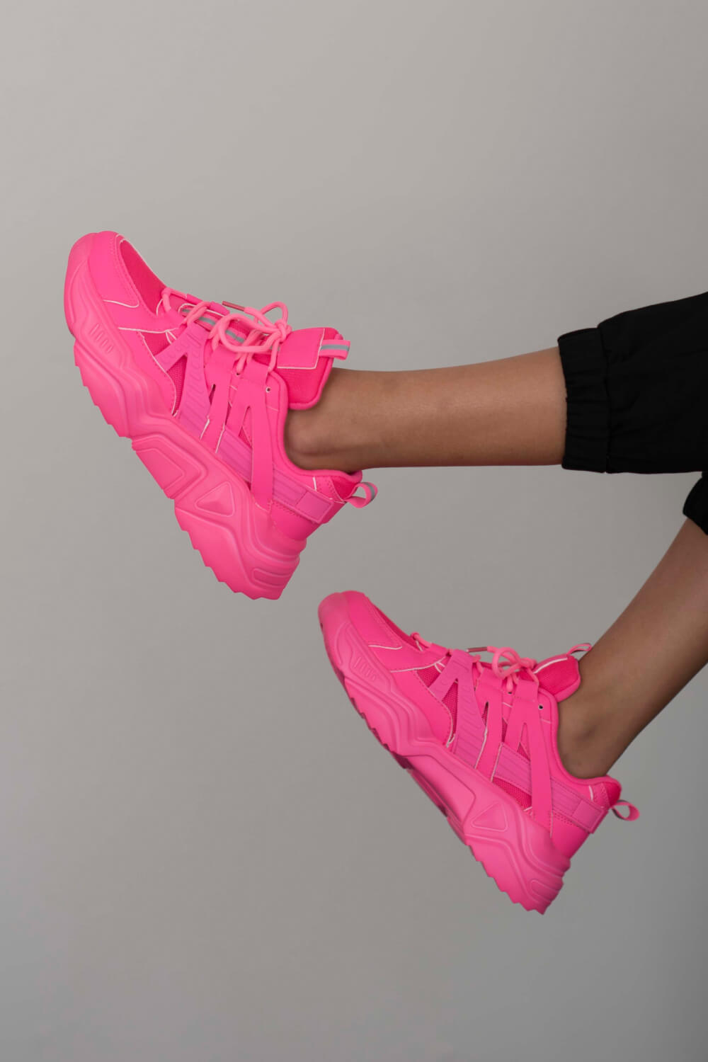 Berness Running Late Chunky Sole Athletic Sneakers in Hot Pink Trendsi