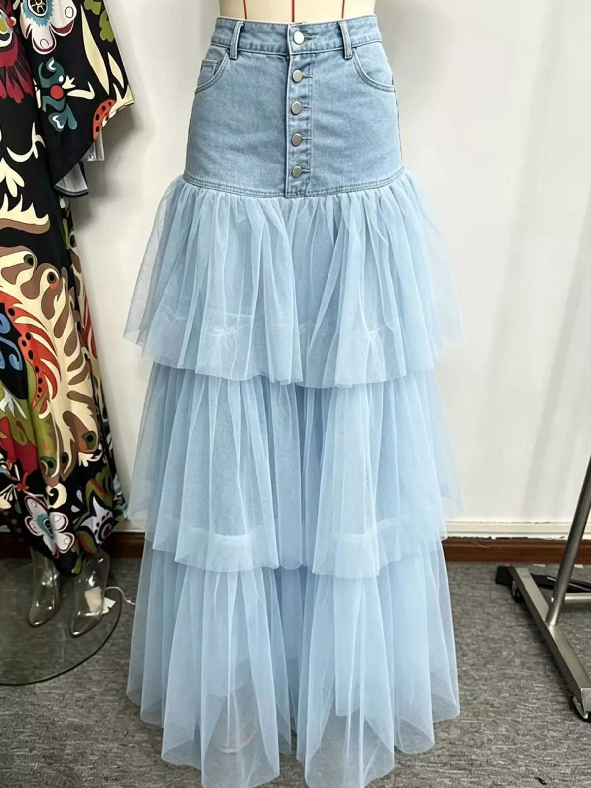High-Waisted Button-Front Denim and Tulle Maxi Skirt Trendsi