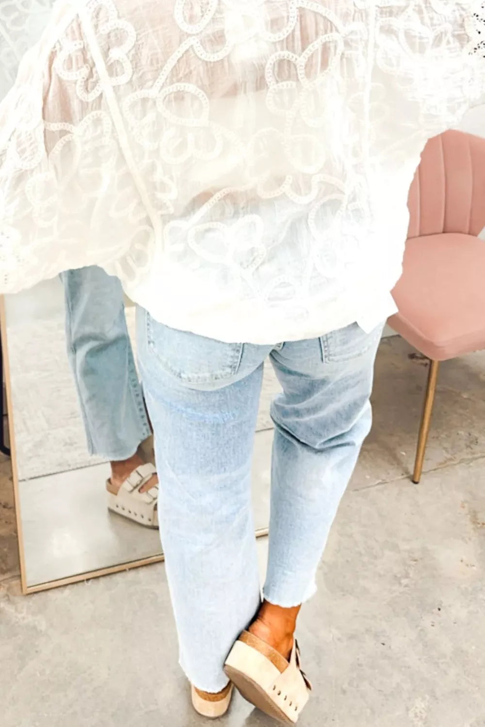 Light Wash Utility Pocket Straight Leg Jeans Trendsi