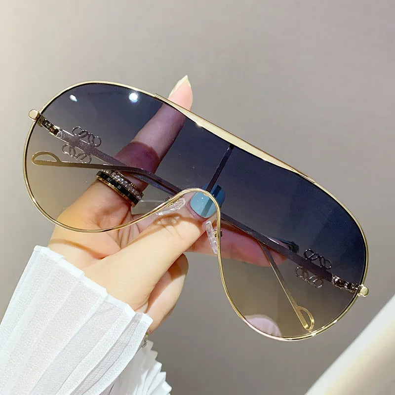 Gradient Aviator Sunglasses 