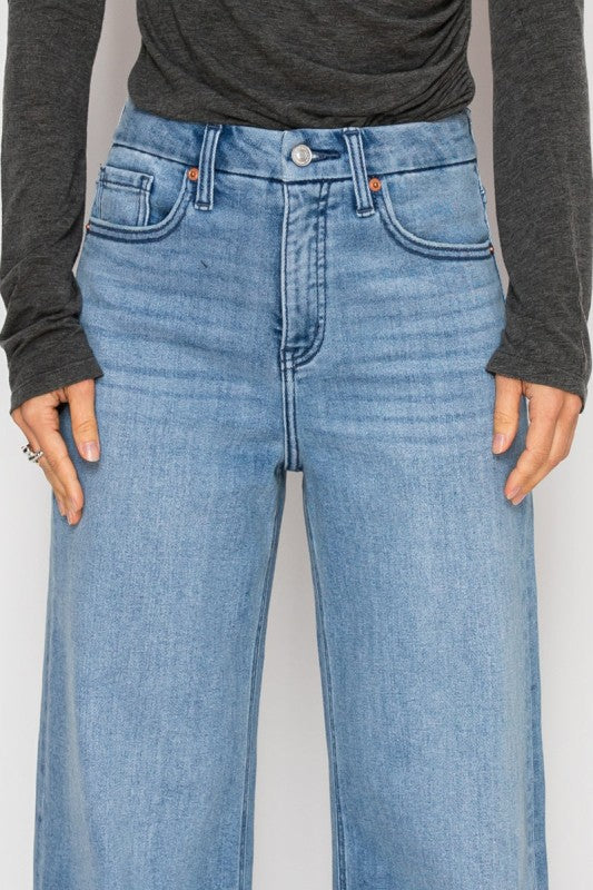 AT2109WDM - TUMMY CONTROL HIGH RISE A-WIDE JEANS 