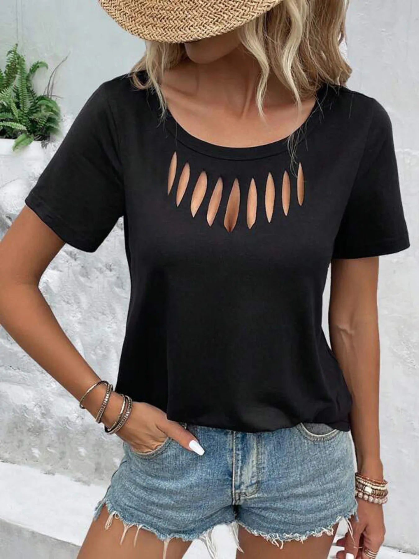 Hollow Out Neckline Short Sleeve T-Shirt Trendsi