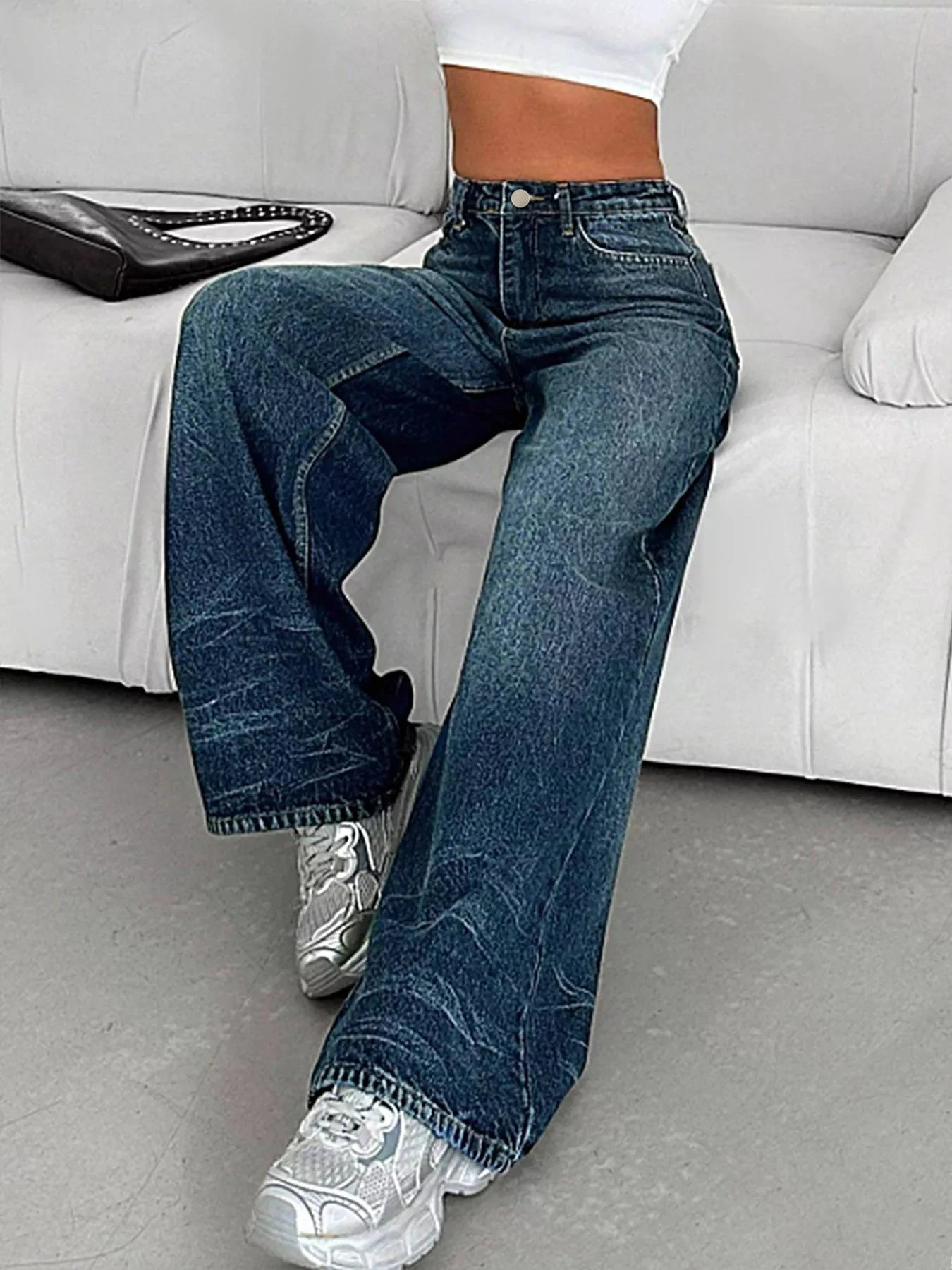 Vintage Wash Wide Leg Jeans 